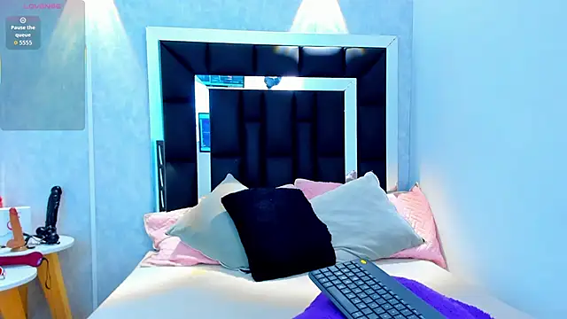 elian_7 (M twink) - NIPPLE CLIPS