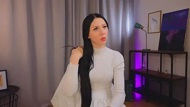 kieraritzert (F teen) - Walk up to the camera and wink!