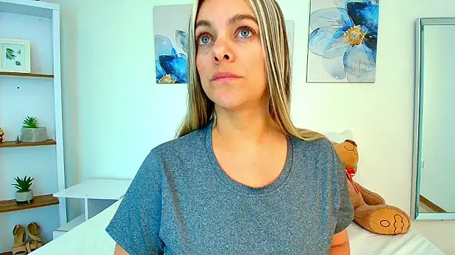 isabella_harley (F milf) - show titis