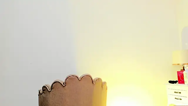 dakhota___ (F milf) - fill my pussy with your delicious milk