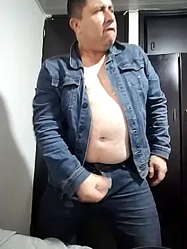 bigcristh79 (Ask my age) - Down pants