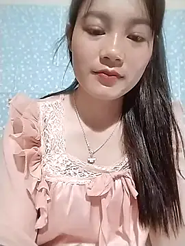 little-green-sprout (F young) - Kiss me ❤️❤️