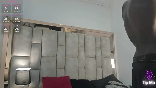 titan_moreno_ (Ask my age) - Cum show