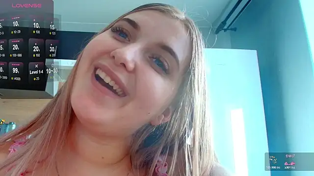 adr1ana_ (F young) - play with my straps