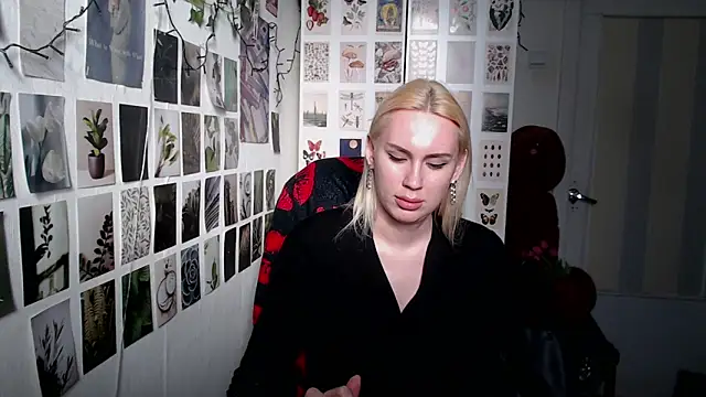 capriscorpion - CapriScorpion's free webcam - UK Sex Cams