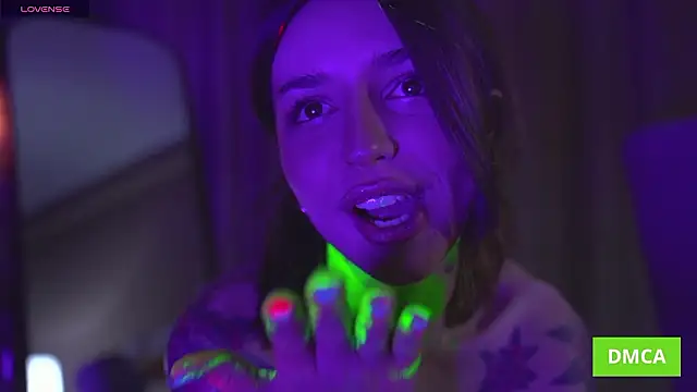 Deeptalkss live sex cam