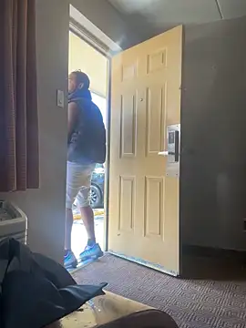 Stressreliever82 live sex cam