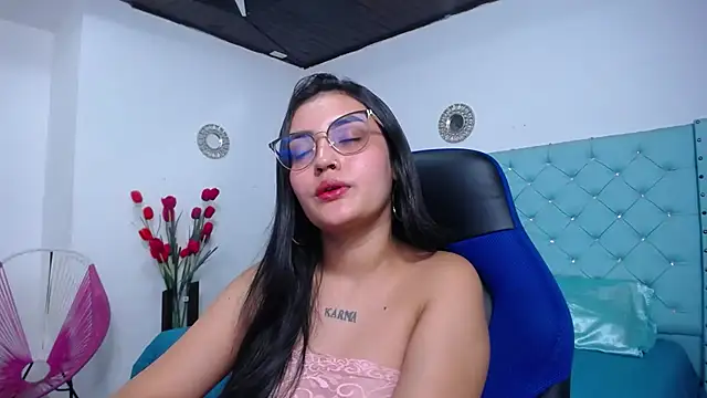 kathe-mills235 - Kathe-mills235's free webcam - UK Sex Cams