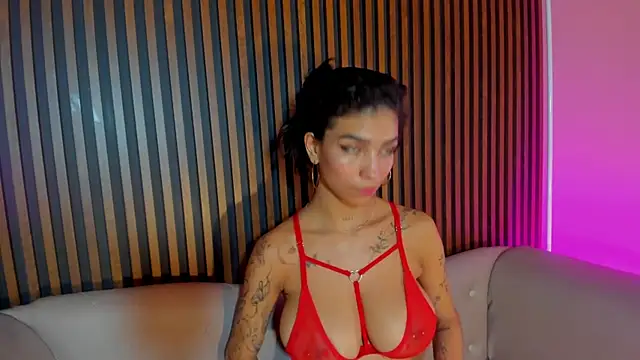 lauraaristizabal - LauraAristizabal's free webcam - UK Sex Cams