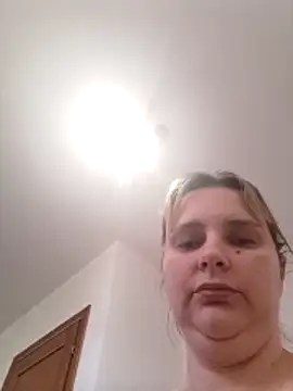 jessicaitalia - JessicaItalia's free webcam - UK Sex Cams