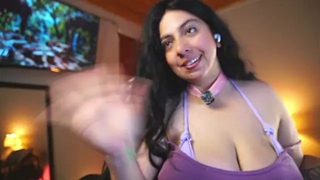 coraline_latin - Coraline_latin's free webcam - UK Sex Cams