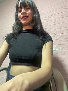 mistymoon - Mistymoon's free webcam - UK Sex Cams