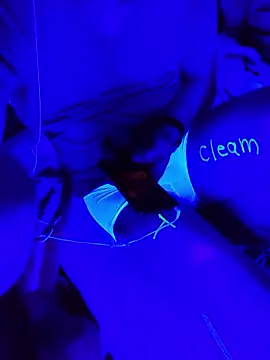 creamlive97 (Ask my age) - ズボン脱ぐ