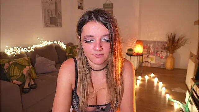 magnetic_amy (Ask my age) - lick tits