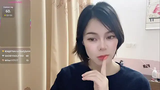 Linda-LL live cam profile