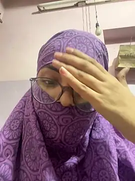 Webcam Model (Sandhya_77)  is live.Free join now!