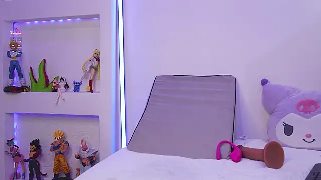 eloisesweetxx - EloiseSweetxx's free webcam - UK Sex Cams