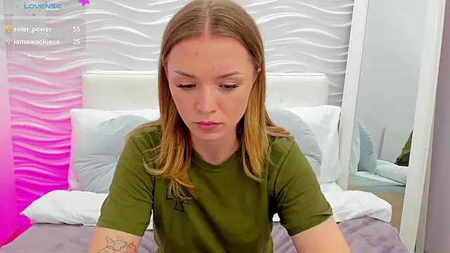 virginolly (F teen) - topless