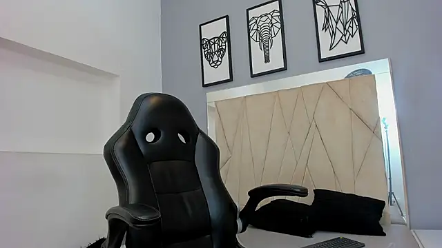 adams_bobby (M twink) - cum show 🍆💦