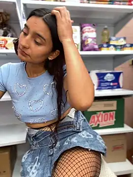 -BabyLuna from StripChat is Freechat