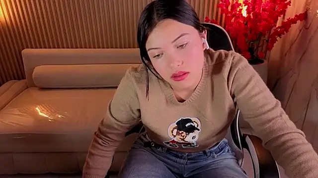 venus_velvet_tp (F teen) - lush control chat publico 10 min