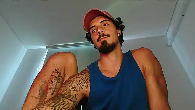 milkoffe - Milkoffe's free webcam - UK Sex Cams