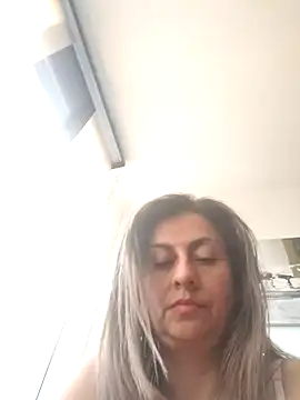 Webcam Model (Latiinvenushot)  is live.Free join now!