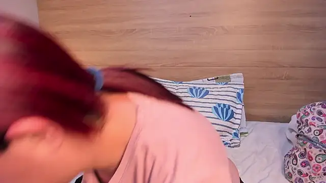 madelaine_blosson (F young) - show my sweet hairy pussy