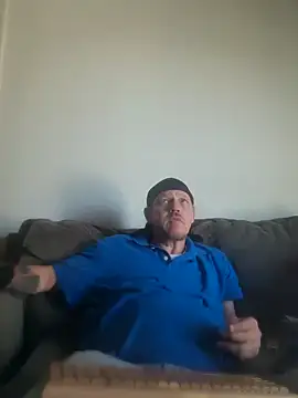 yourmasterisbored - YourMasterisBored's free webcam - UK Sex Cams