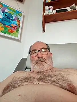 gillou1234 - Gillou1234's free webcam - UK Sex Cams