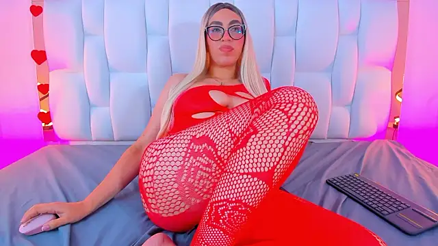 Camille Juicy (CamilleJuicy_)