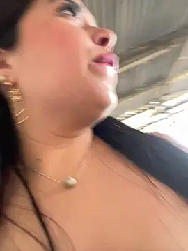 _SARA_69 live sex cam