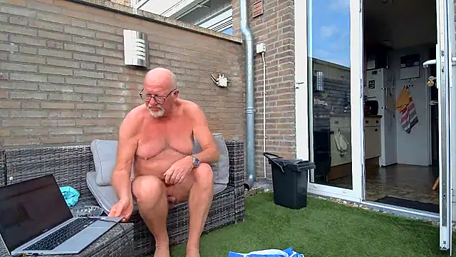 sperpa (M grandpa) - #anal #balds #dutch #gays #grandpas #hd #masturbation #medium #penis-ring #small-audience #smoking #white