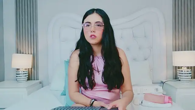 scarlettpetrova - ScarlettPetrova's free webcam