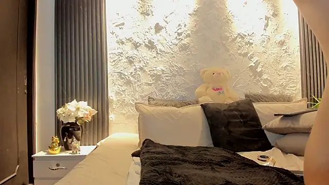 joselin_rouse - Joselin_rouse's free webcam - UK Sex Cams