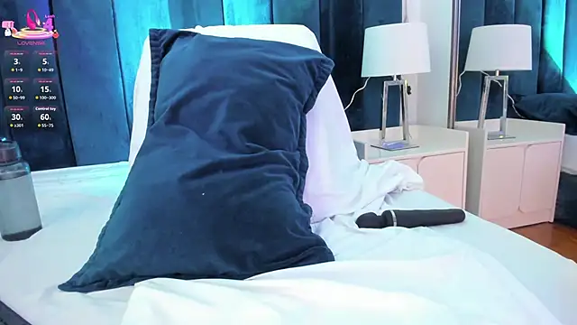 marianaaguii - Marianaaguii's free webcam - UK Sex Cams