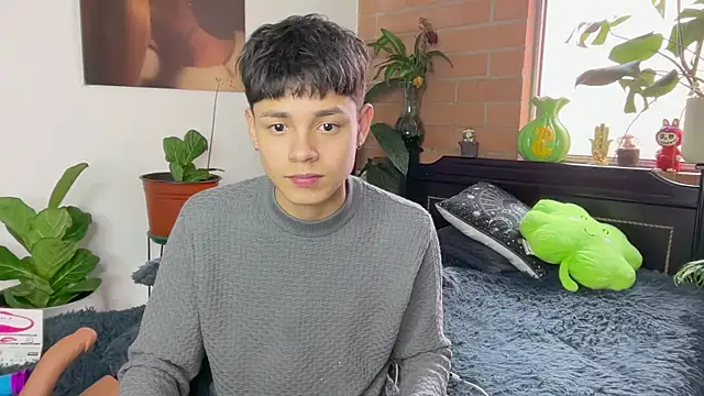 andy_belier23 (M twink) - masturbation one hour