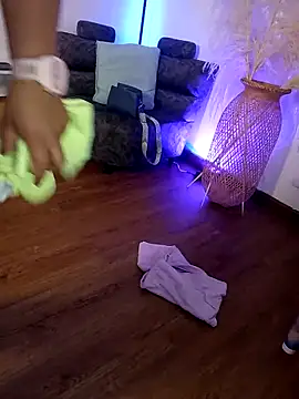 emma_sexxy - Emma_sexxy's free webcam - UK Sex Cams