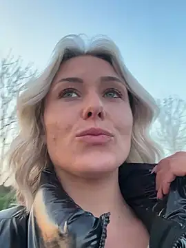 petrouchkaaa_'s room