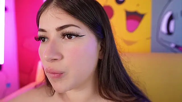 miss__pamela (F young) - ​Gagging, ​choke ​Messy ​Deepthroat