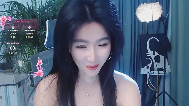 feifei-love (F milf) - 最新玩具菜单Lovense 炮机 控制震动3分钟