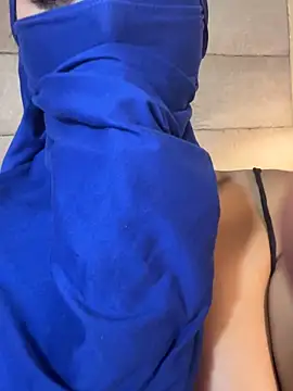 Webcam Model (_Tariq)  is live.Free join now!