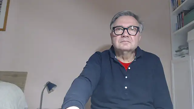 you6me (M grandpa) - Naked show cum