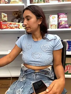 Webcam Model (-BabyLuna)  is live.Free join now!