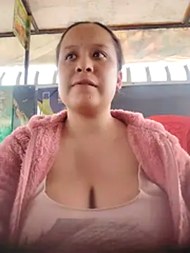 you-sexy-starr (G young) - Show boobs