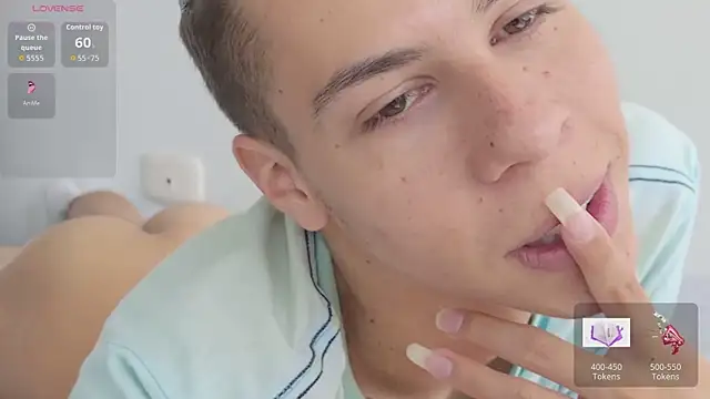 grey___27 - Grey___27's free webcam