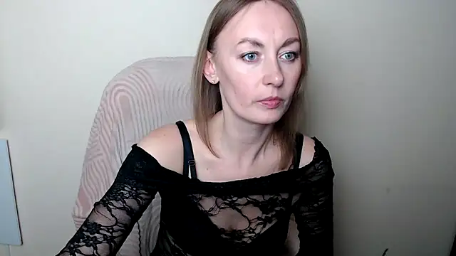 liaseass_ - LiaSeass_'s free webcam - UK Sex Cams