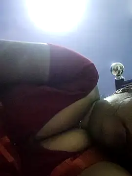 yamini1431 live sex cam