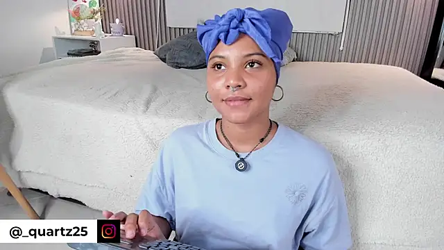 Zafiiraa live sex cam