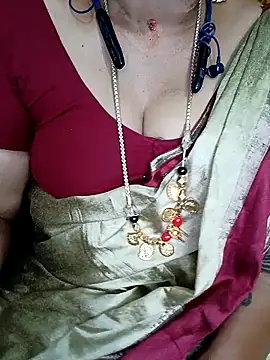 Webcam Model (negatamil)  is live.Free join now!